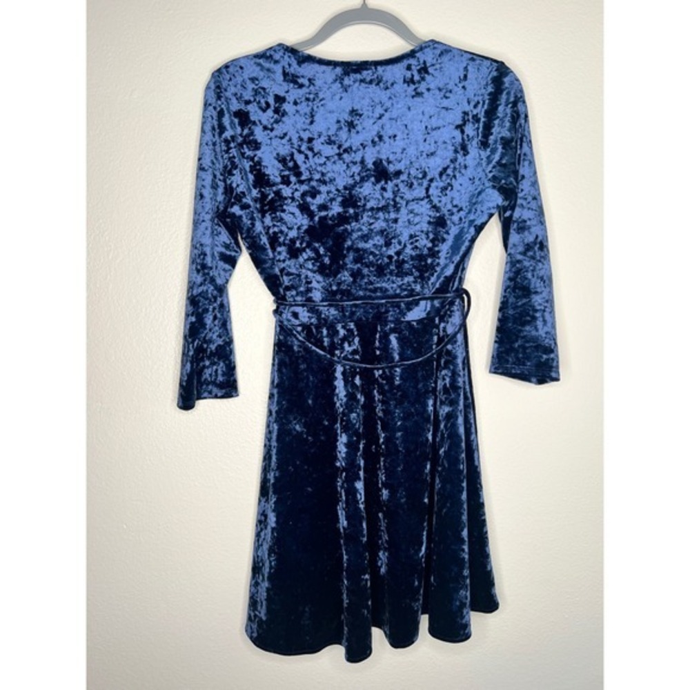 Lulus Blue Crushed Velvet Wrap Dress 3/4 Sleeve Tie Waist Midi - Picture 7 of 9